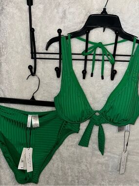 Sanctuary Women's Emerald Green Ribbed Tie-in back Bikini Set